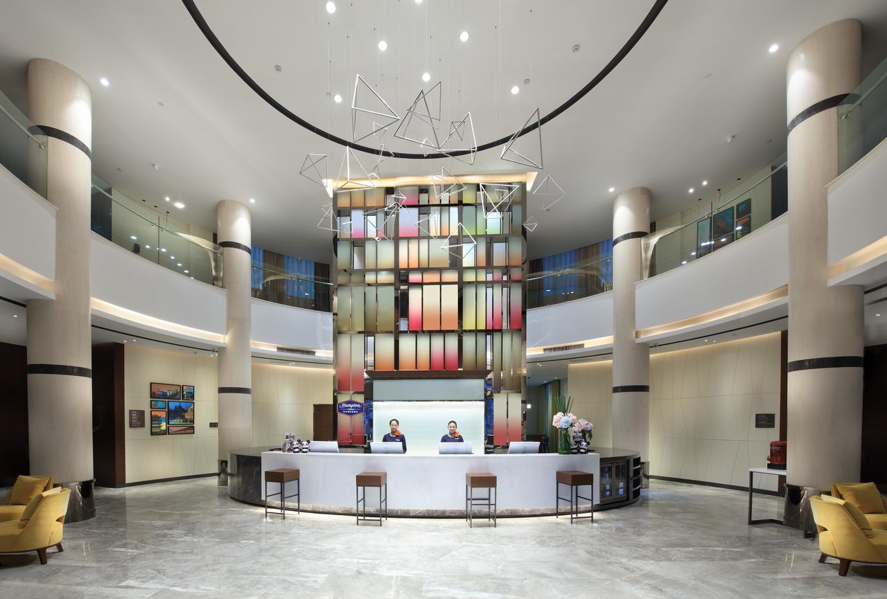 Hampton By Hilton Wuhan Tianhe Airport East Exterior foto